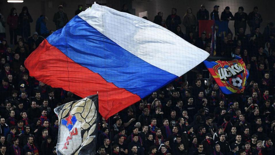 Russian football fans